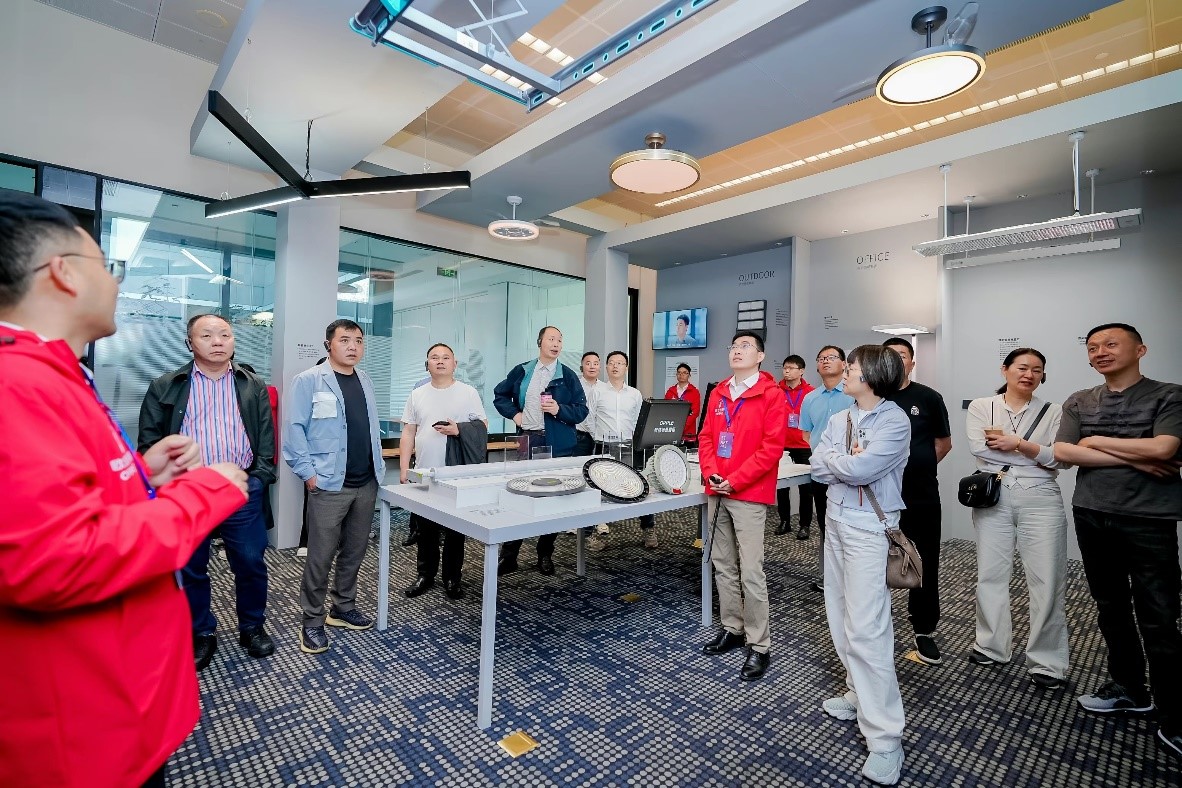 好光有魅力，近30款新品首次揭秘